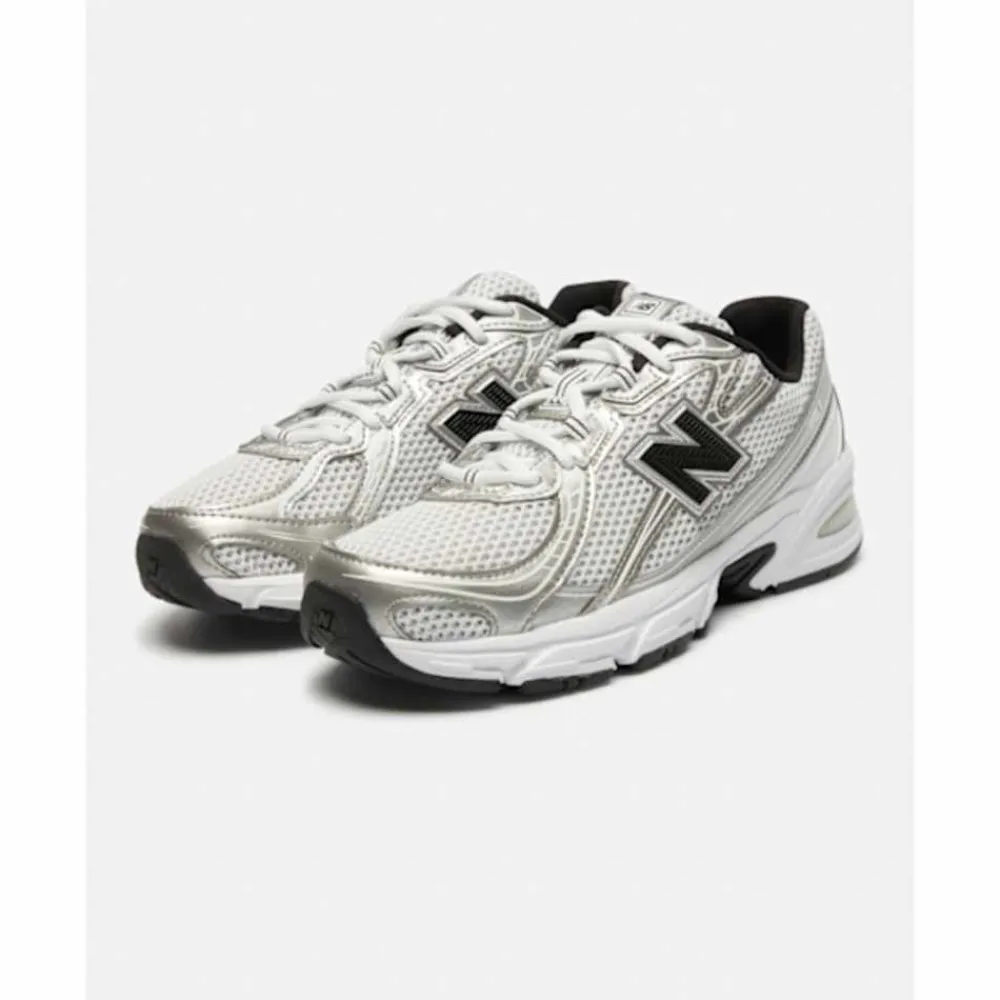 Sale New Balance Adults 740 Trainers White