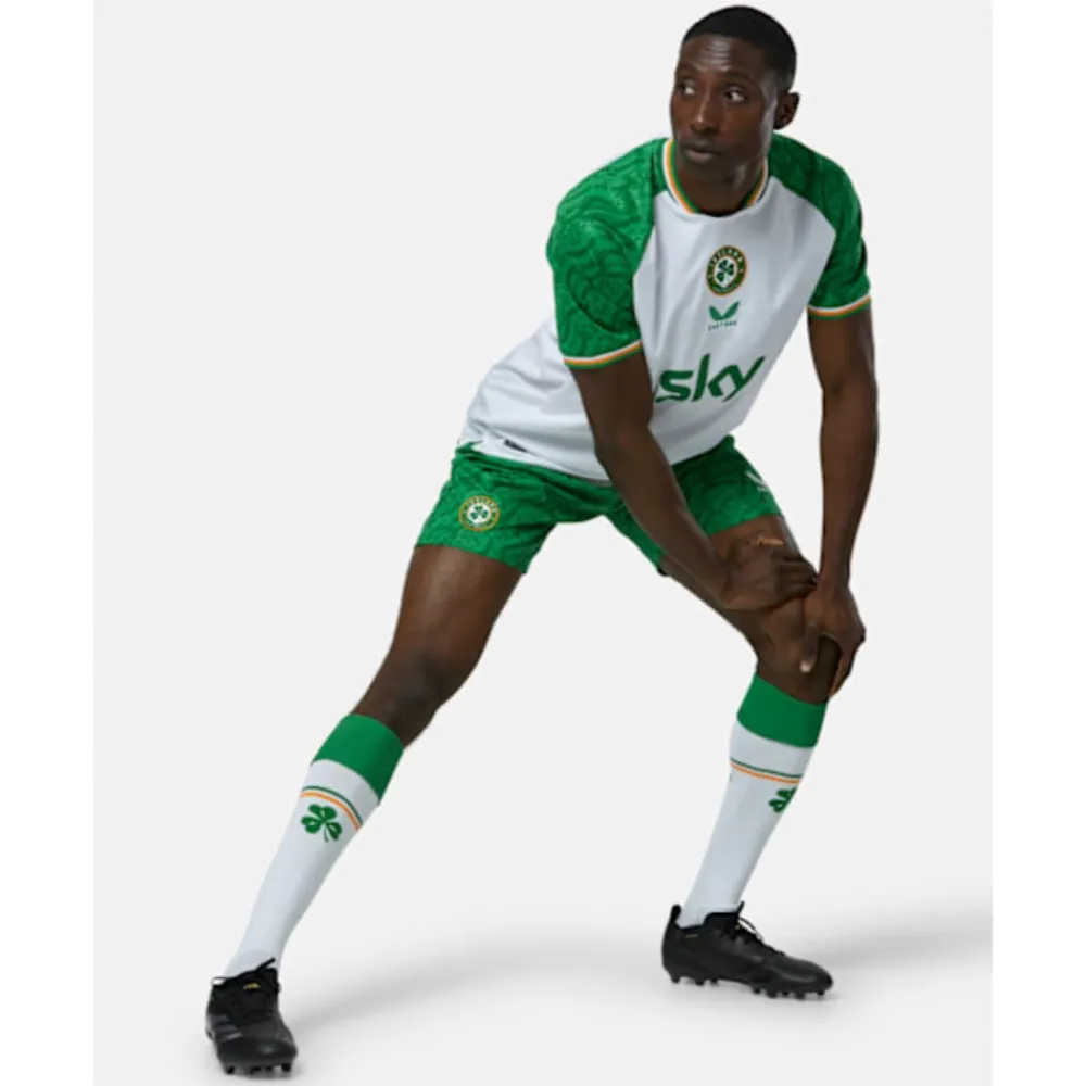 Online Castore Adults Ireland Pro Third Jersey White