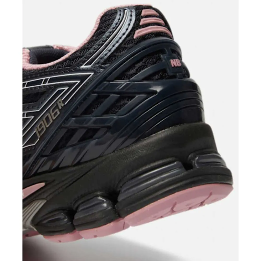 Sale New Balance Adults 1906R Trainers Navy
