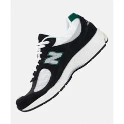 Clearance New Balance Adults 2002R Trainers Black