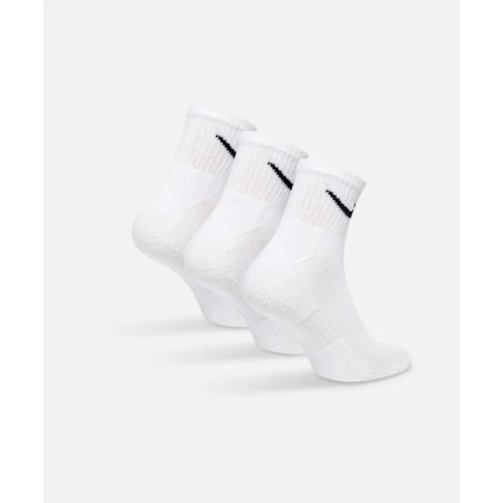 Clearance Nike Everyday 3 Pack Dri-FIT Cushion Ankle Socks White