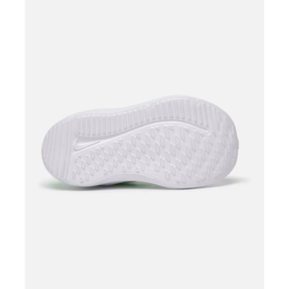 New Nike Infant Cosmic Runner Yellow