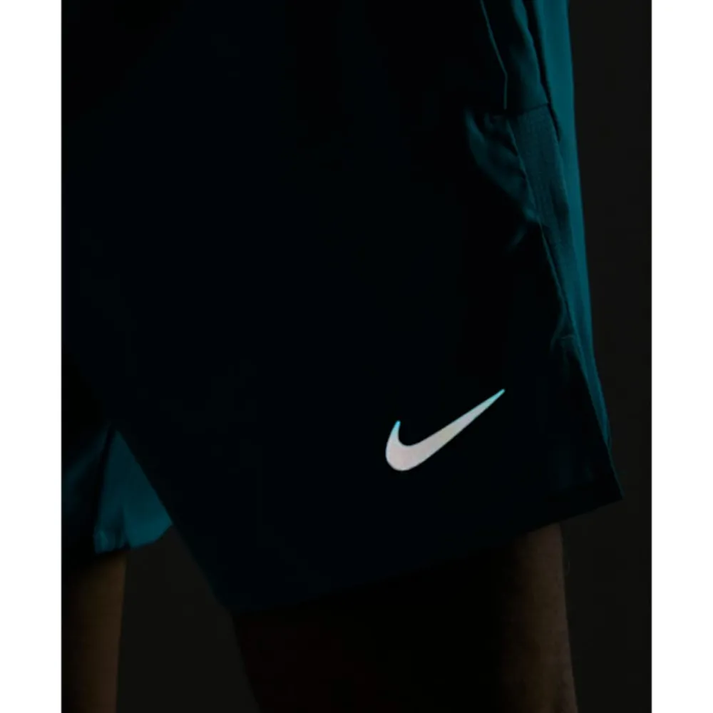 New Nike Mens 5 Inch Challenger Woven Short Green