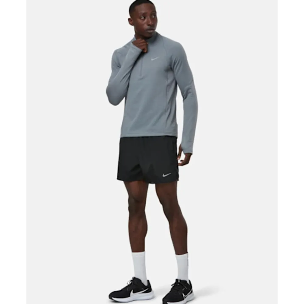 New Nike Mens Challenger 5 Inch Shorts Black