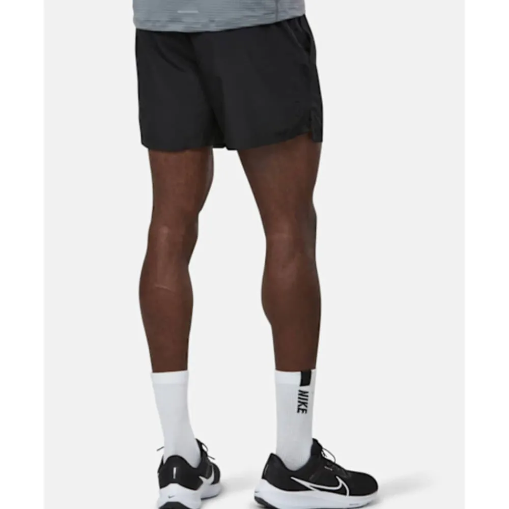New Nike Mens Challenger 5 Inch Shorts Black