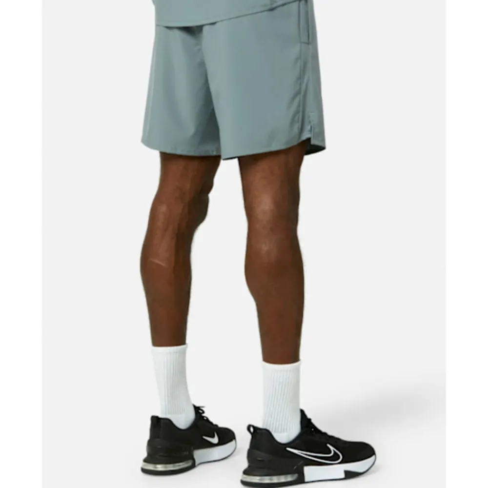 Best Nike Mens Challenger 7 Inch Shorts Grey