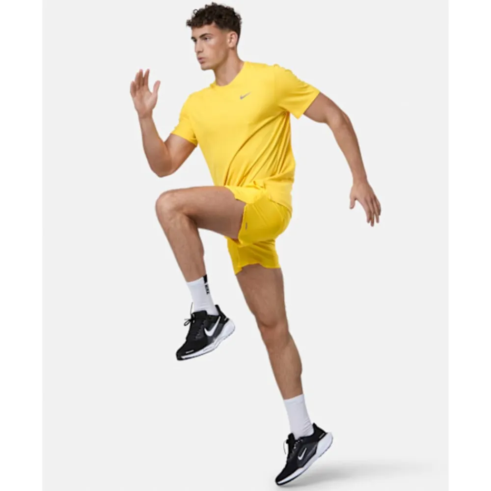 Clearance Nike Mens Miler T-Shirt Yellow