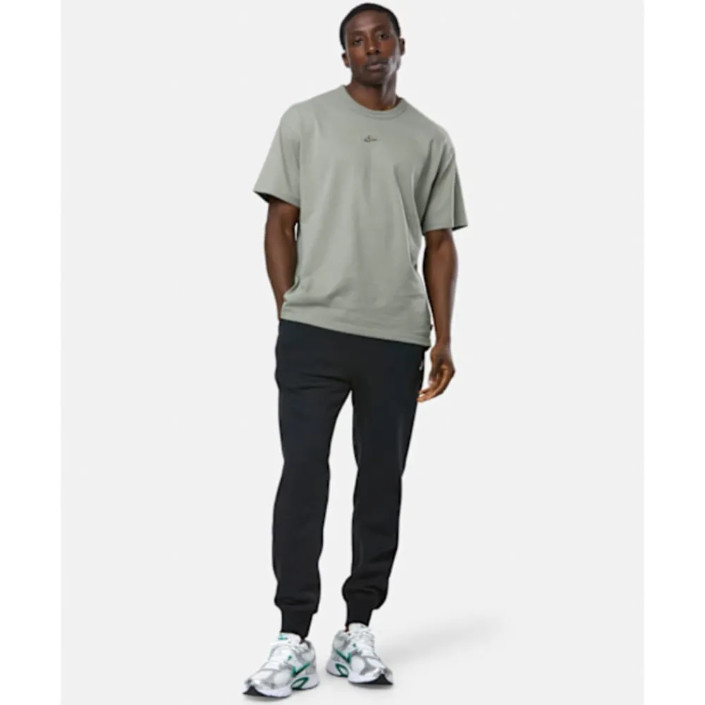 Fashion Nike Mens Premium Essential T-Shirt Green