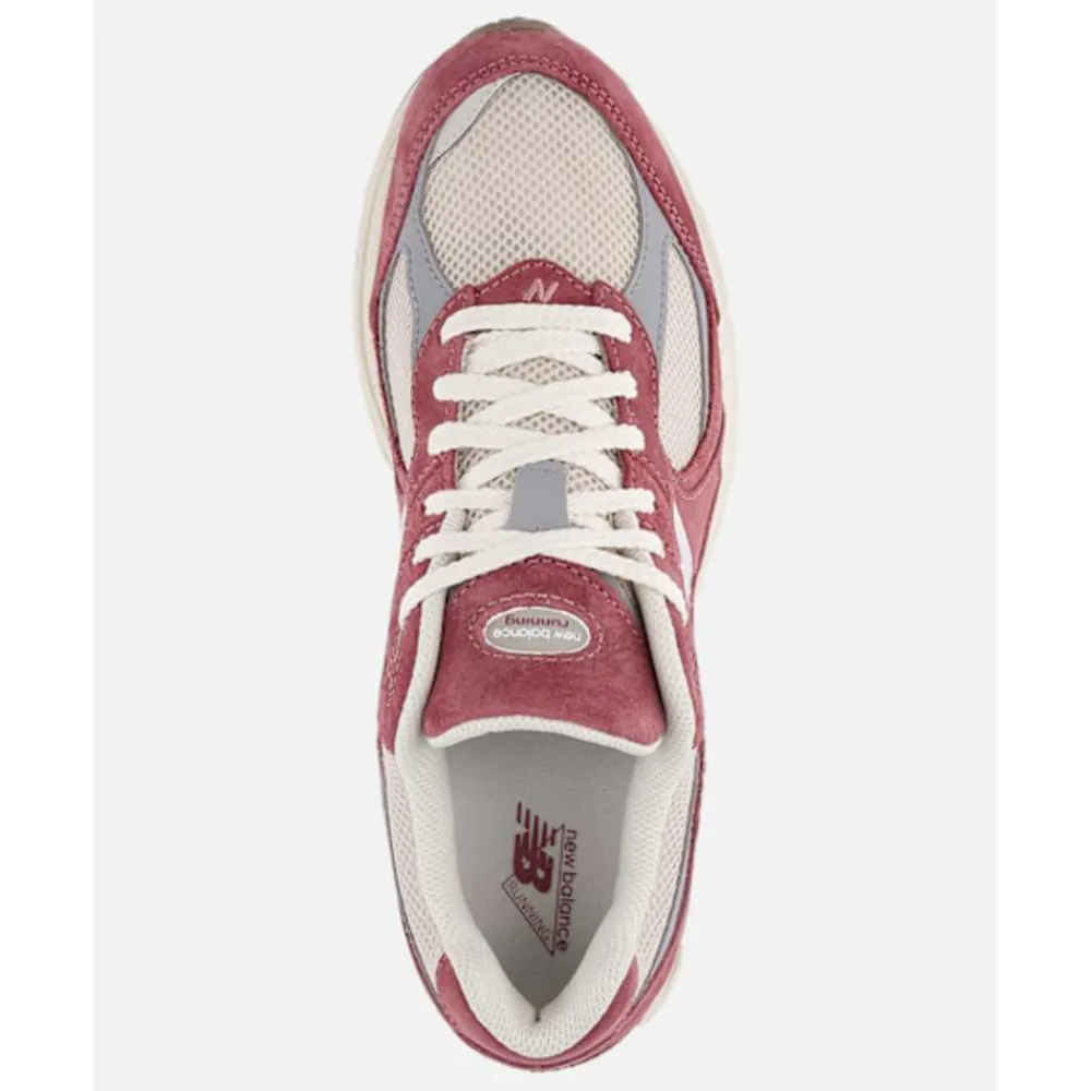 Discount New Balance Mens 2002R Trainers Pink