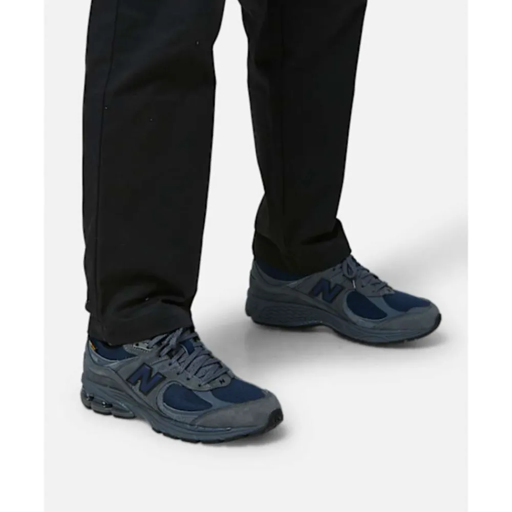 Fashion New Balance Mens 2002R Trainers Navy
