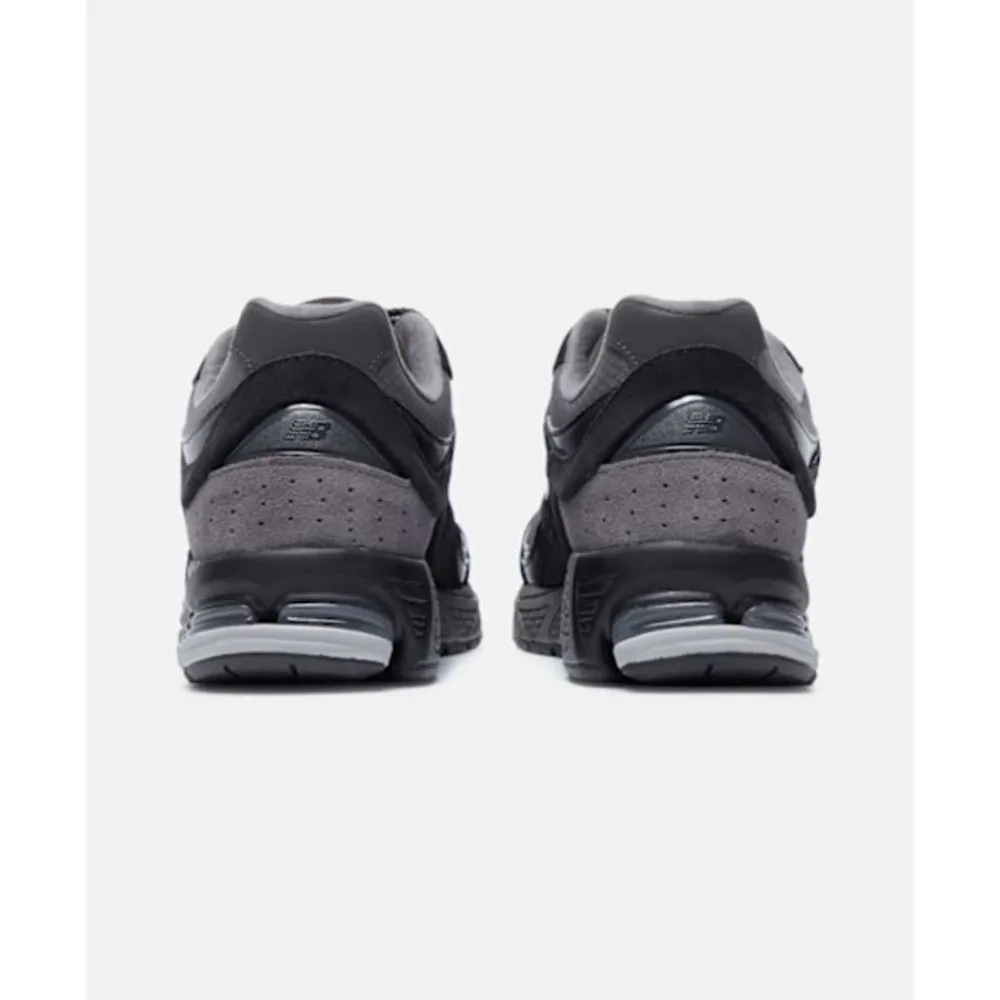Outlet New Balance Mens 2002R Trainers Black