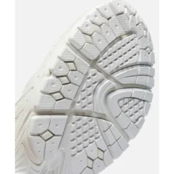 Sale New Balance Mens 2002R Trainers Cream