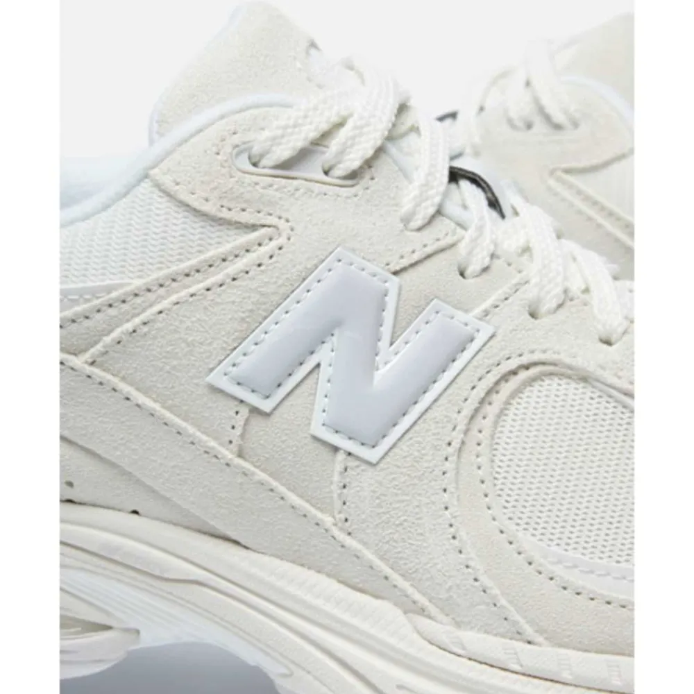 Sale New Balance Mens 2002R Trainers Cream