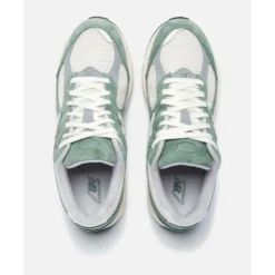 New New Balance Mens 2002R Trainers Green