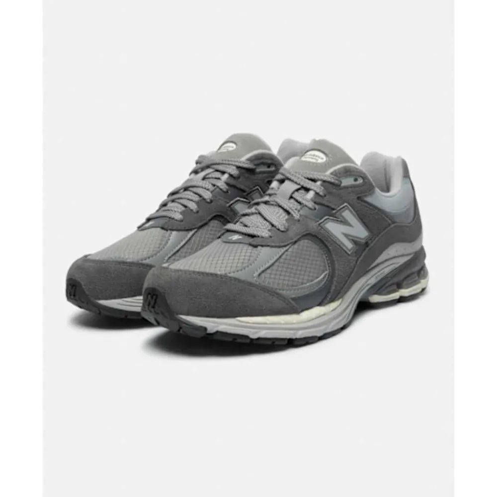 Outlet New Balance Mens 2002R Trainers Grey
