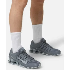 Hot Nike Mens Reax 8 TR Grey