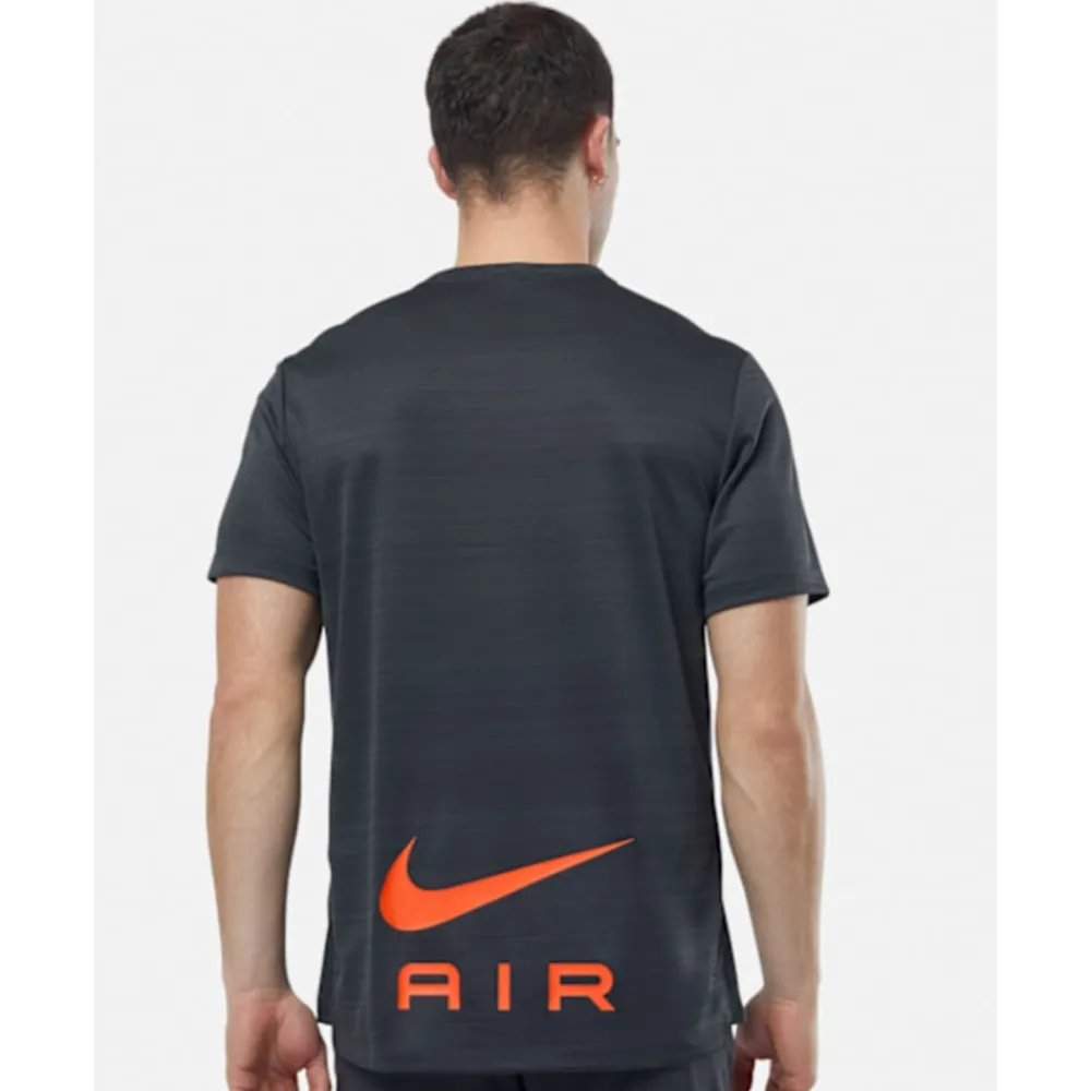 Sale Nike Mens Swoosh Air Run T-shirt Grey