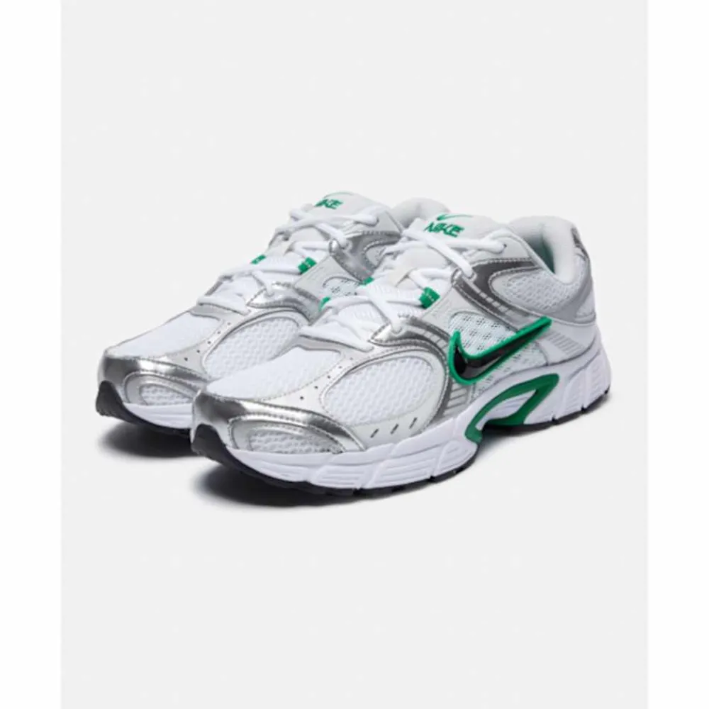 Outlet Nike Mens V5 Rnr White