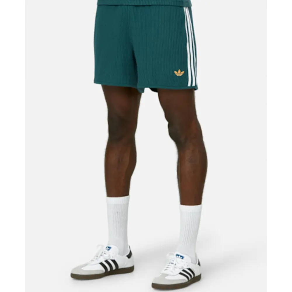 Discount adidas Originals Mens Waffle Sprinter Shorts Green