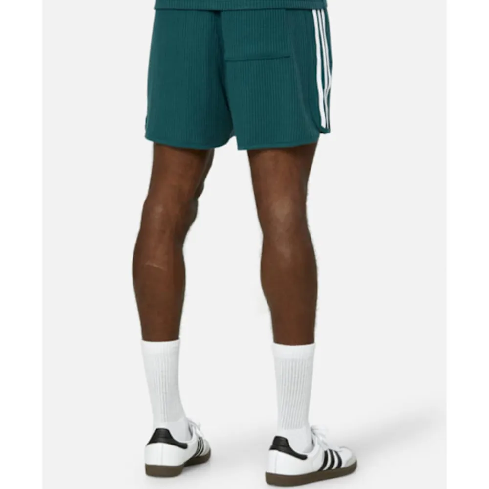 Discount adidas Originals Mens Waffle Sprinter Shorts Green