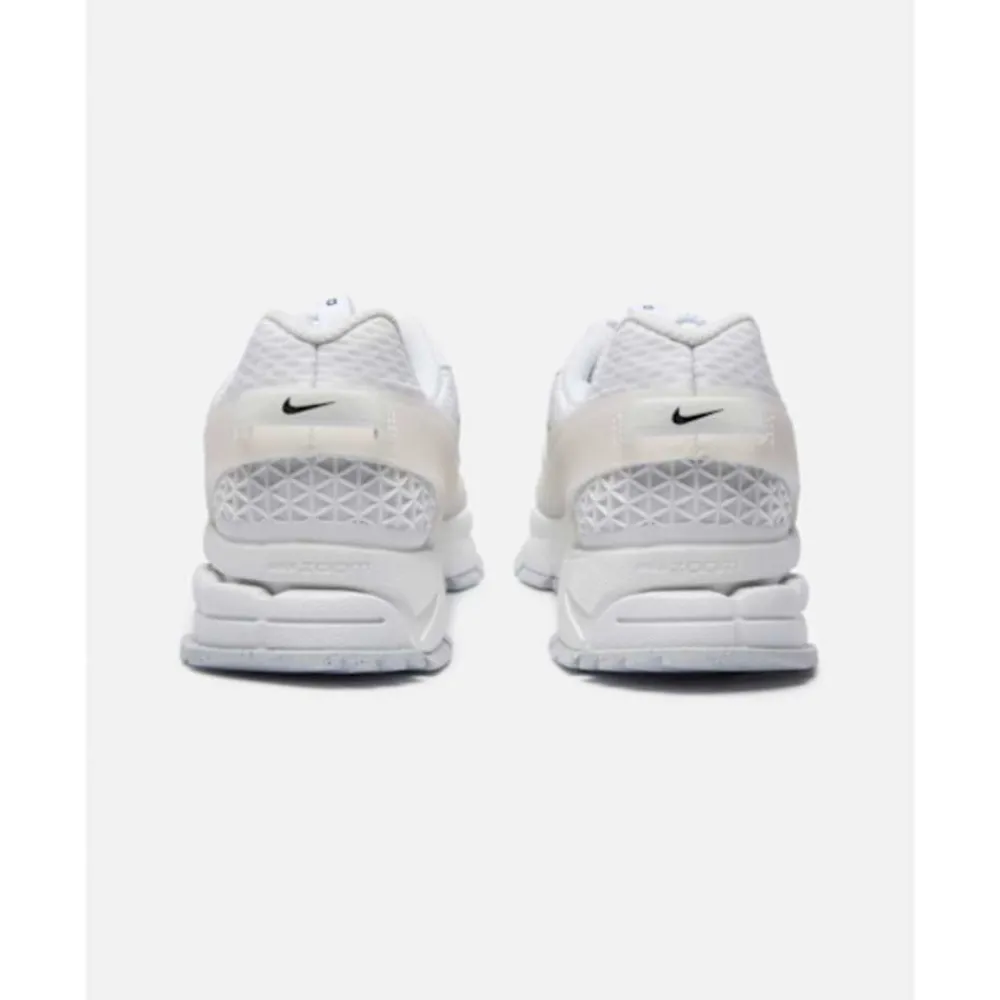 Sale Nike Mens Zoom Vomero Roam White