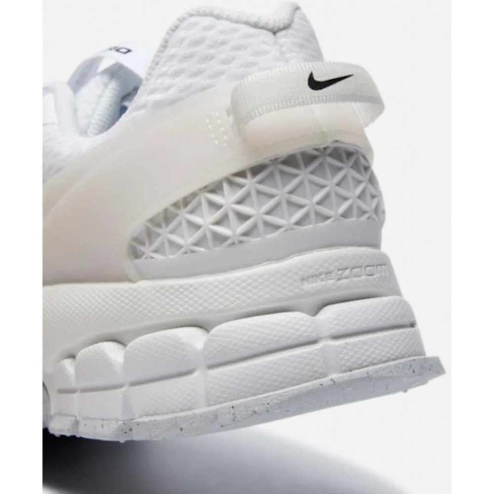 Sale Nike Mens Zoom Vomero Roam White