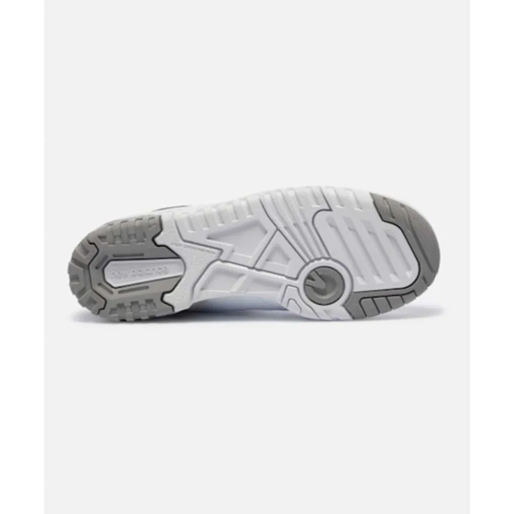Discount New Balance Older Kids 550 Trainers White
