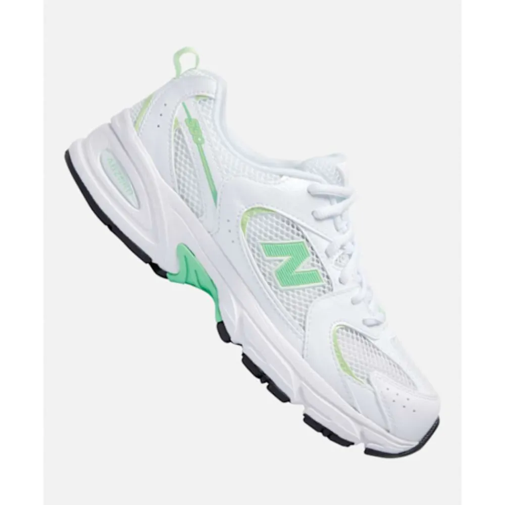 Clearance New Balance Older Kids 530 Trainers Green