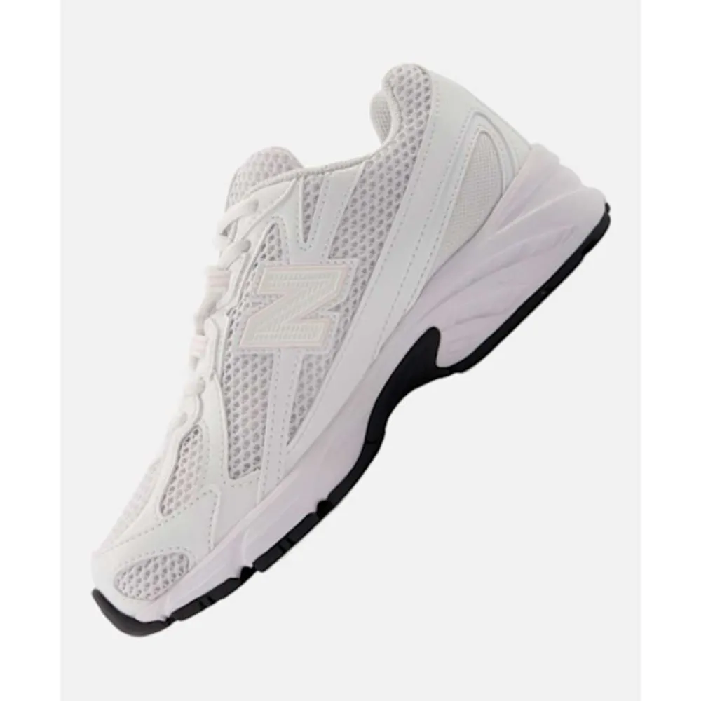 Sale New Balance Older Kids 740 Trainers White