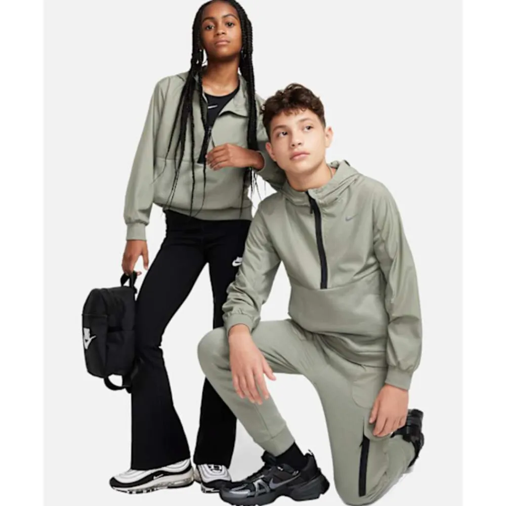 Outlet Nike Older Kids City Utility Hoodie Grey