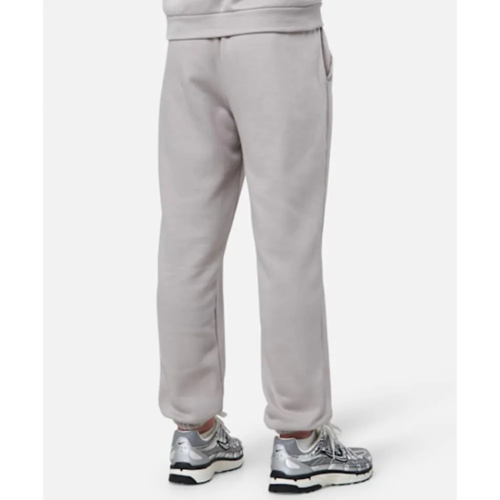 New Nike Older Kids Club Fleece Pants Grey