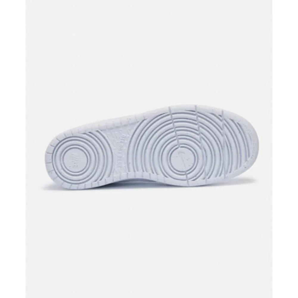 Hot Nike Older Kids Court Borough Low Recraft White