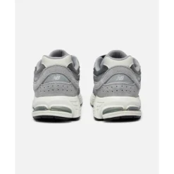 New New Balance Older Kids 2002R Trainers Cream