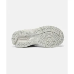 Best New Balance Older Kids 2002R Trainers Grey