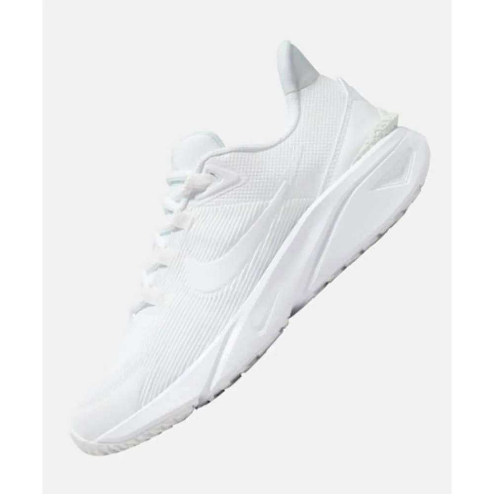 Hot Nike Older Kids Star Runner 4 White