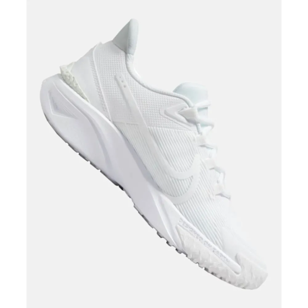 Hot Nike Older Kids Star Runner 4 White
