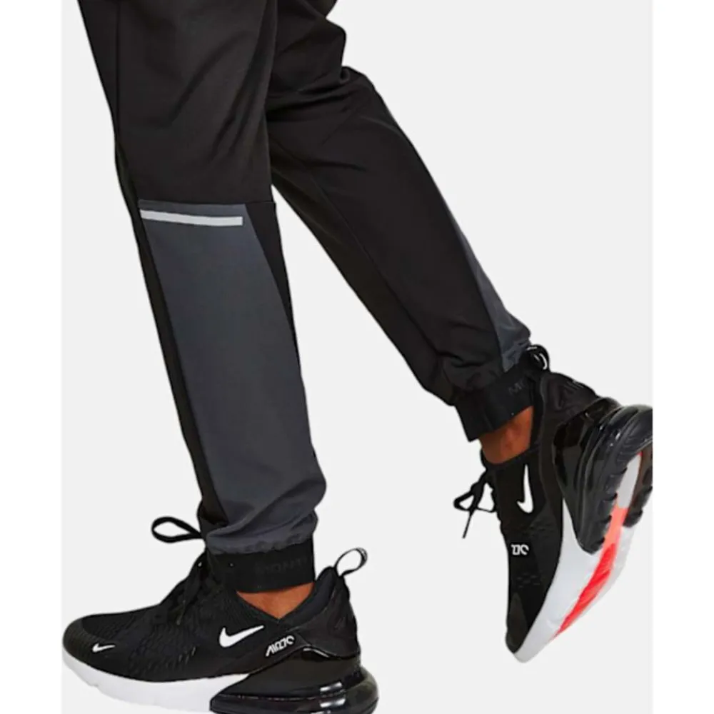 Discount Monterrain Older Kids Woven Running Pants Black