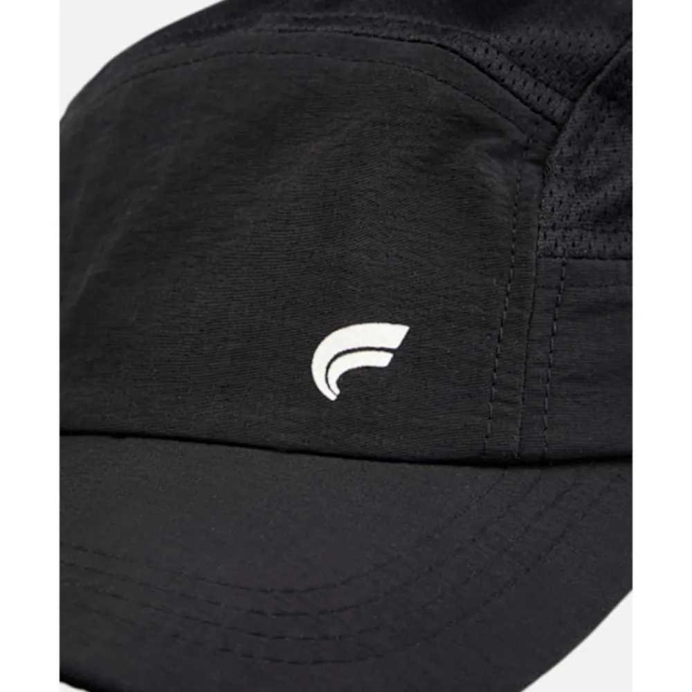 New Swifter Mesh Running Cap Black