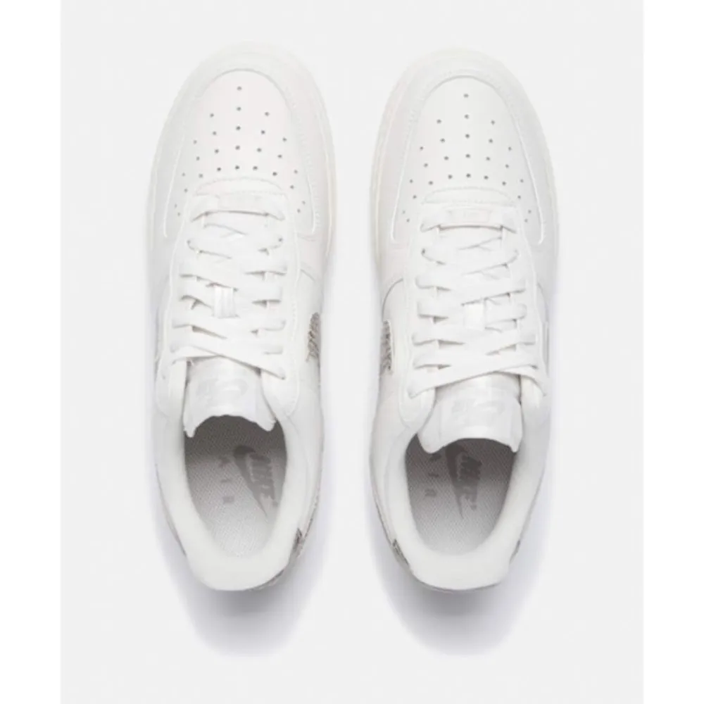 Online Nike Womens Air Force 1 '07 White