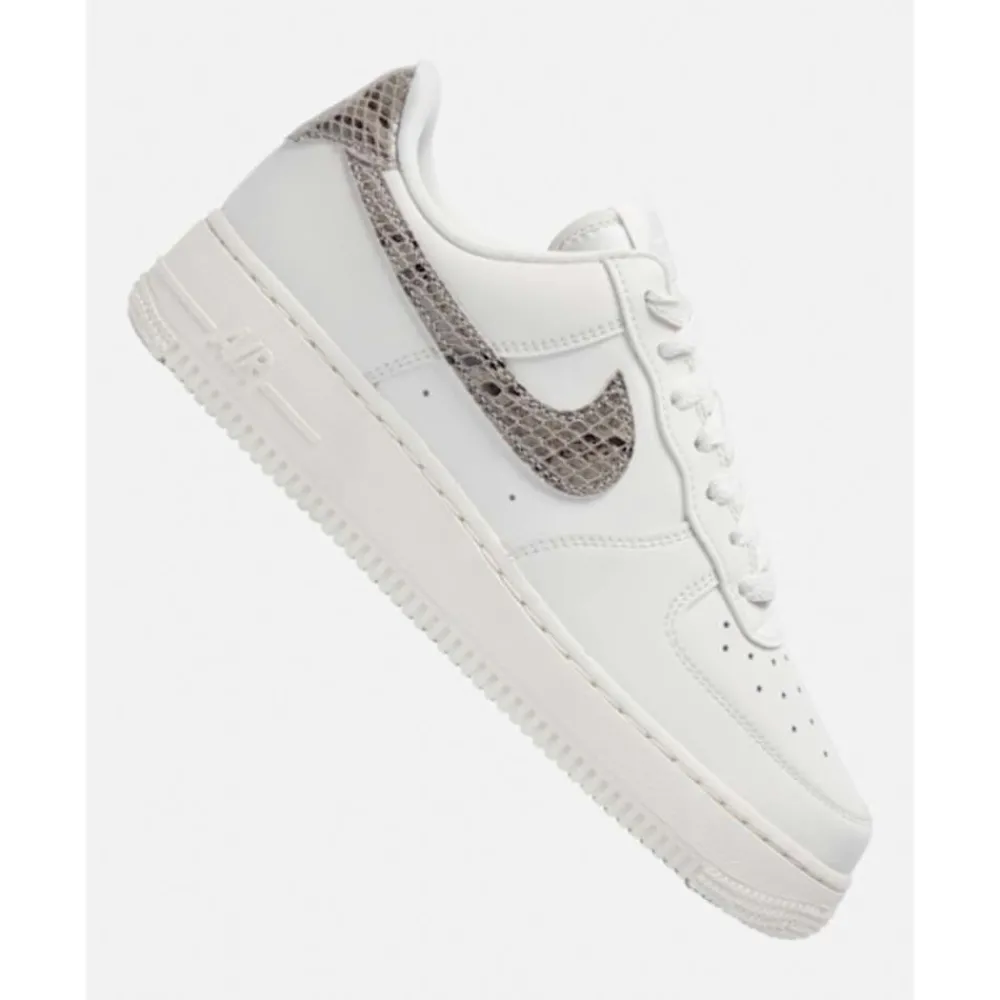Online Nike Womens Air Force 1 '07 White