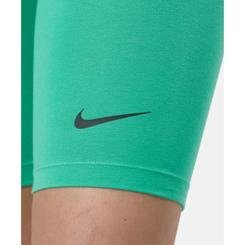 Sale Nike Womens Club Bicycle Shorts Green