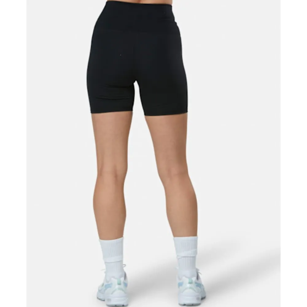 Clearance New Balance Womens Essentials 6 Inch Bike Shorts Green