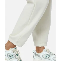 Clearance New Balance Womens Fleece Graphic Joggers Cream