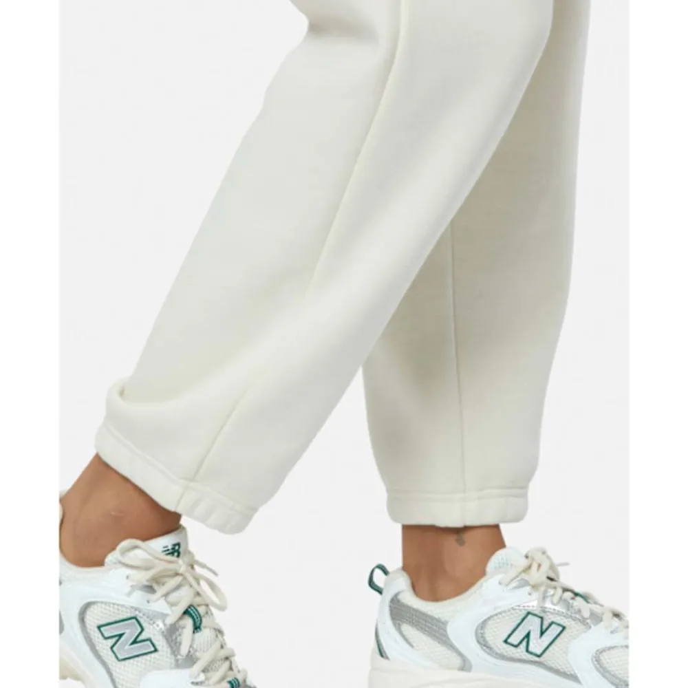 Clearance New Balance Womens Fleece Graphic Joggers Cream