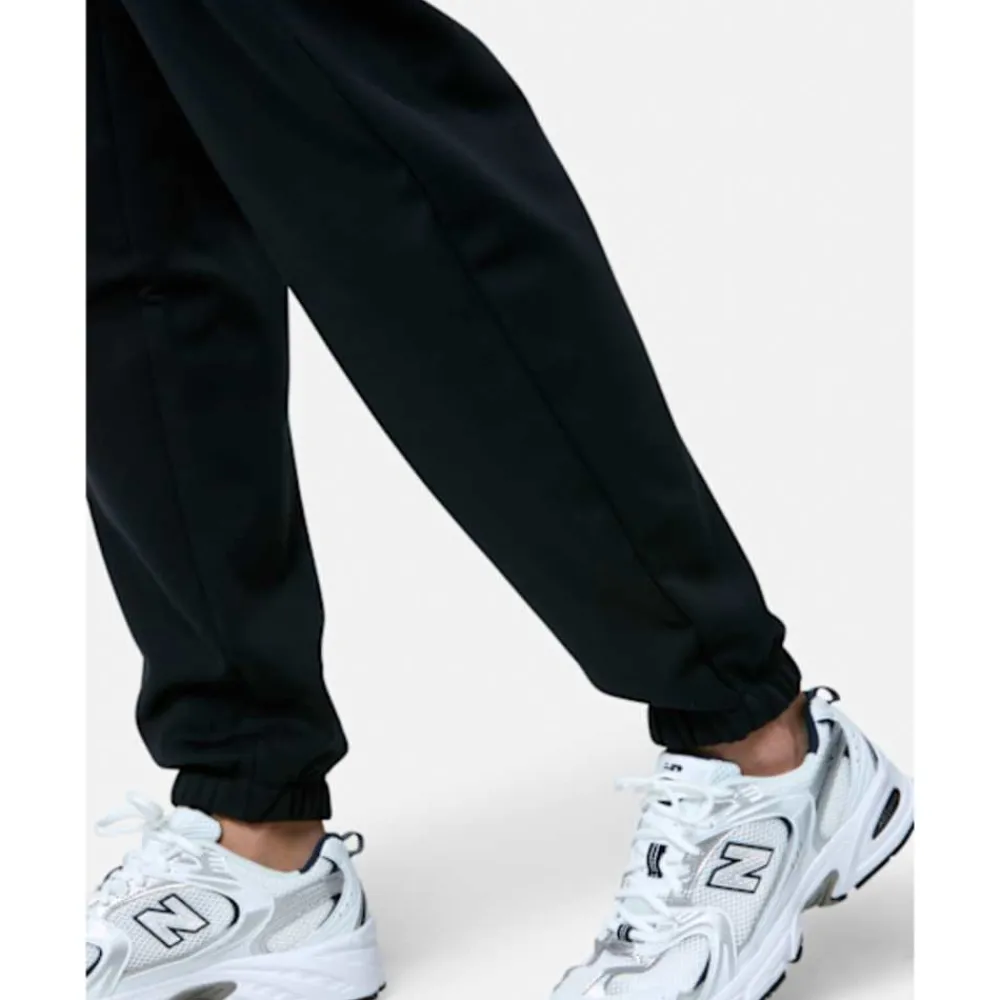 Outlet New Balance Womens Fleece Joggers Black