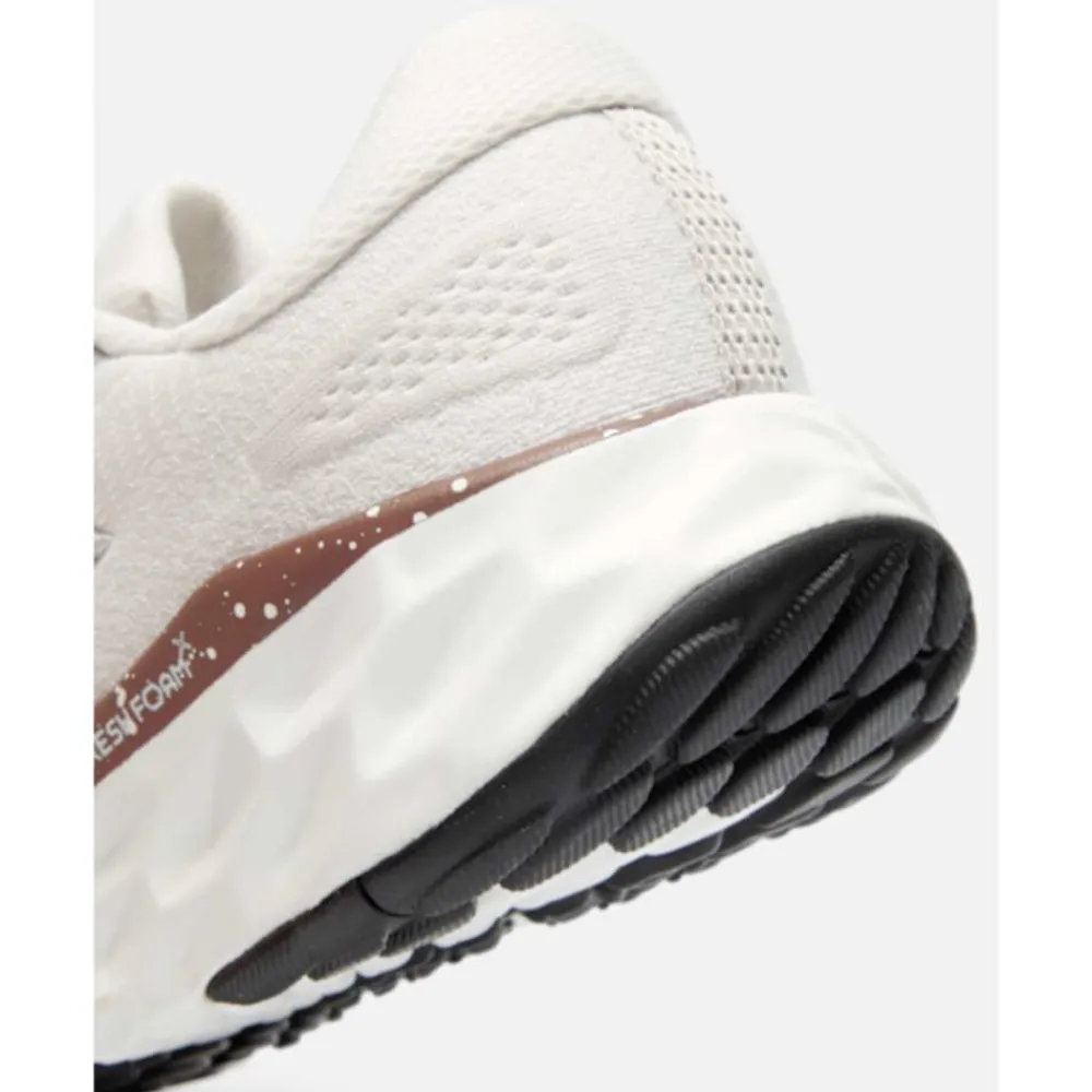 Discount New Balance Womens Fresh Foam Evoz V4 White