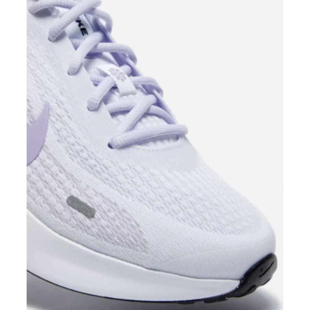New Nike Womens Journey Run White