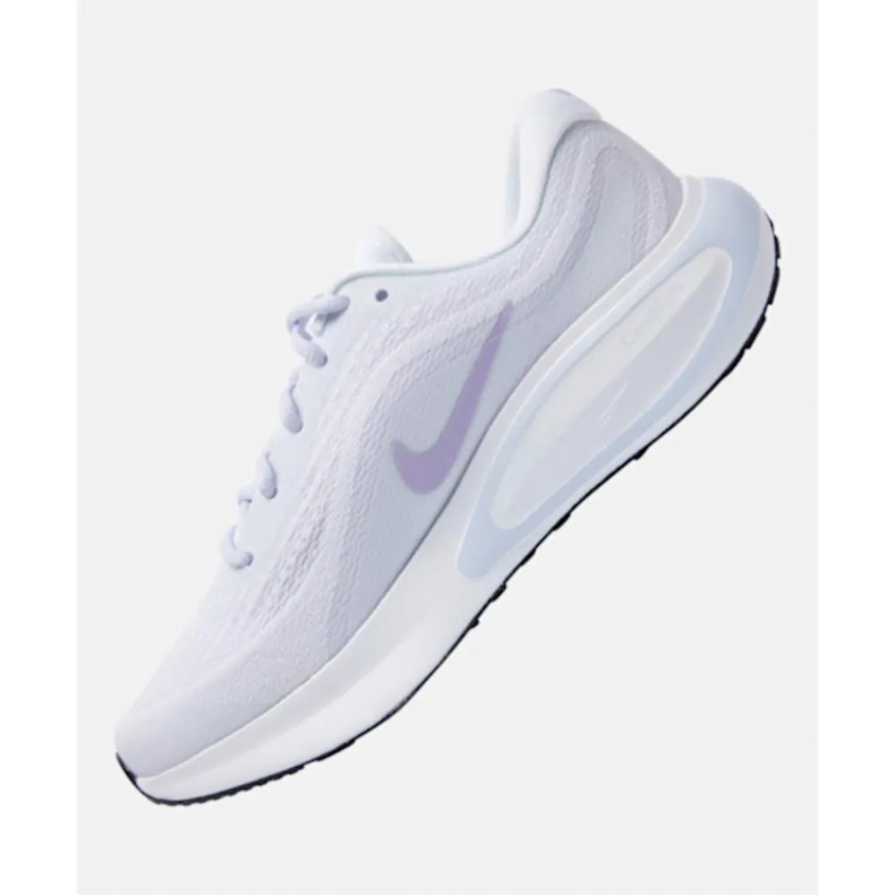 New Nike Womens Journey Run White