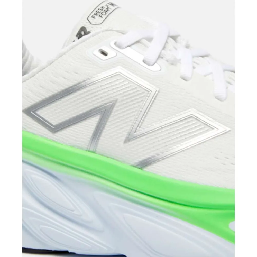 Hot New Balance Womens More V5 White