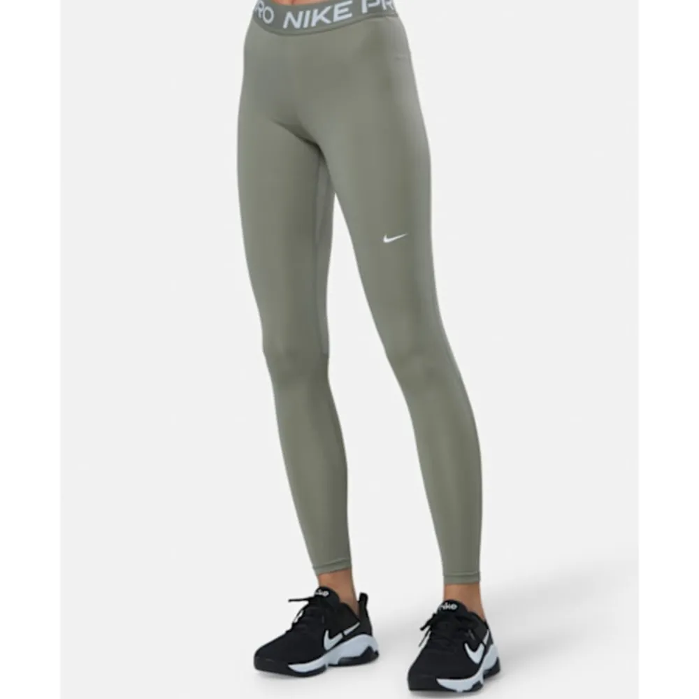 Outlet Nike Womens Pro Leggings Green